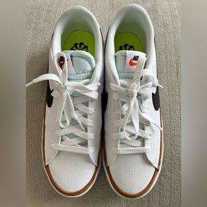 Nike Women’s Court Legacy in White/Black, Size 9.5